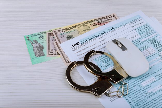 Cara Menghindari Penipuan Investasi